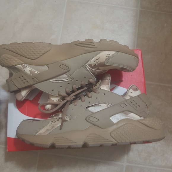 Nike hurache camo runs - Picture 3 of 3